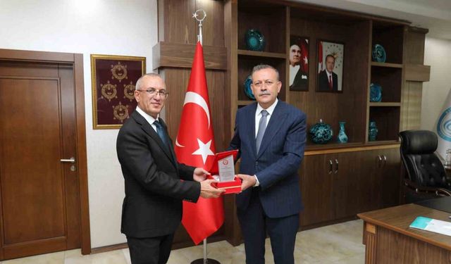 BEÜ gastronomi öğrencileri  "Yokluktan Tercihe" adlı tabaklarıyla Türkiye ikincisi oldu