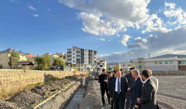 Bulanık’ta stadyum yenileniyor