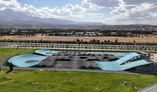 Büyükşehir’in BMX Parkuru ve Bisiklet Eğitim Alanı açılıyor