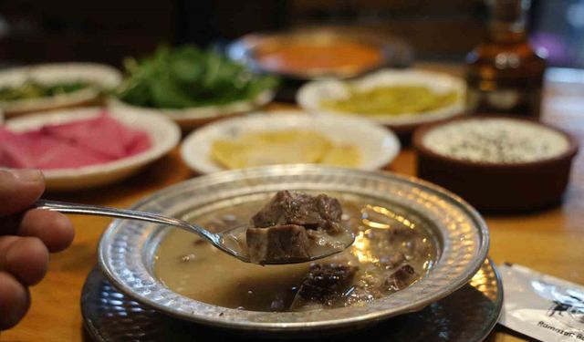 Çocukların dahi tükettiği kış çorbaları: "Kelle ve arabaşı"