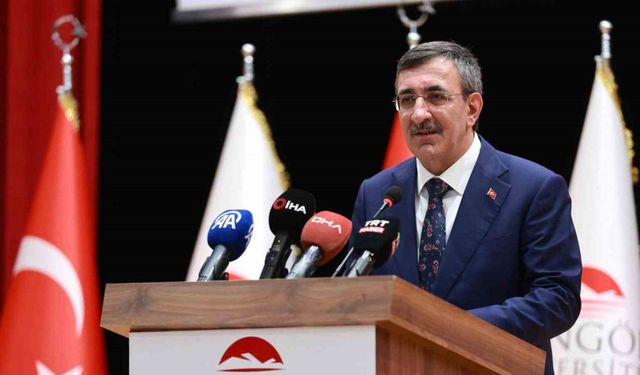 Cumhurbaşkanı Yardımcısı Yılmaz: "Sumud Filosuna binenler insanlığın ortak vicdanının tercümanı oldular"