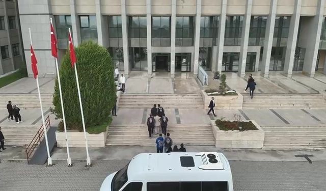 Denizli merkezli yasa dışı bahis operasyonunda 4 şüpheli tutuklandı