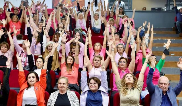 Didim’de meme kanseri farkındalık etkinliği gerçekleştirildi