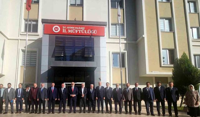 Diyanet İşleri Başkan Yardımcısı Şahin: "Külliyeler gençlerimize rehberlik edecek mekanlardır"