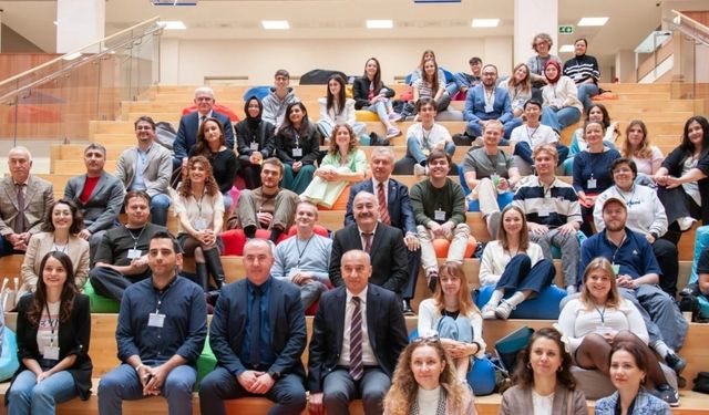 EBYÜ’de "Global Englishes in Language Teaching Programı"nın açılışı gerçekleştirildi