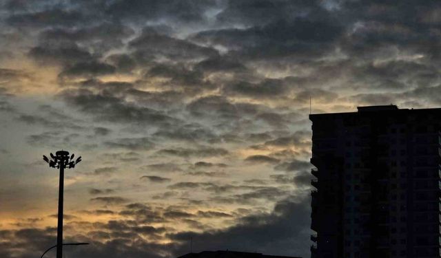 Elazığ’da gün batımı görsel şölen sundu