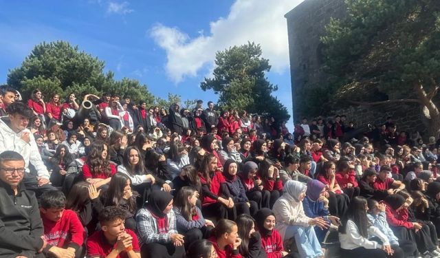 Erzurum tarihin izinde, ecdada vefa ile geleceğe yürüyor