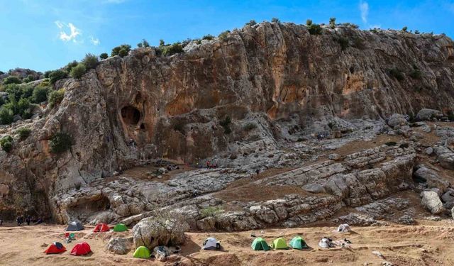 Gaziantep’te Köklüce Kanyonu Tırmanış Şenliği ile heyecan üst seviyeye çıktı