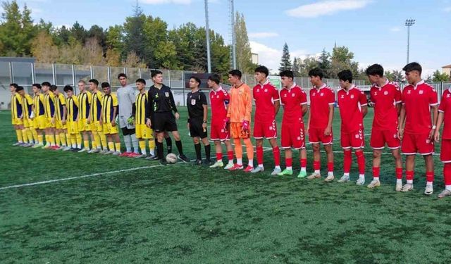 Gelişim Ligi U-17: Talas Belediyespor: 0 - Sivasspor: 4
