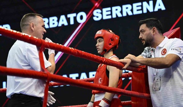 Genç milli boksör Avrupa üçüncüsü oldu