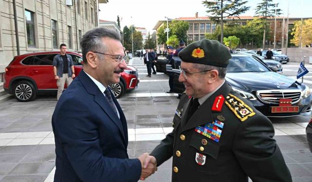 Genelkurmay Başkanı Vali Aksoy’u ziyaret etti