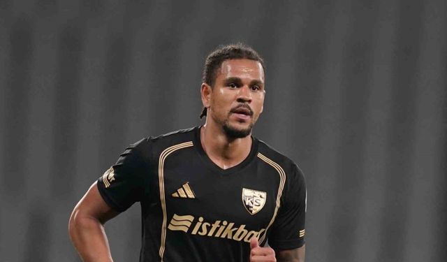 German Onugkha gollerine devam ediyor