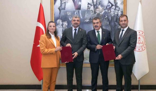 Hayırsever desteğiyle iki okul ve öğretmenevi inşa edilecek