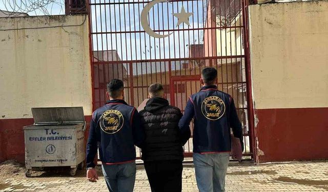 İki ayrı suçtan aranan şahıs operasyonla yakalandı