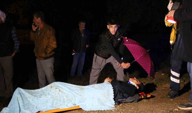 Kastamonu’da tur midibüsü devrildi: 24 kişi yaralandı