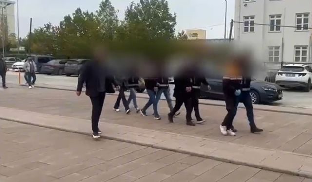 Kendilerini belediye başkan yardımcısı olarak tanıtan dolandırıcılara operasyon: 17 gözaltı
