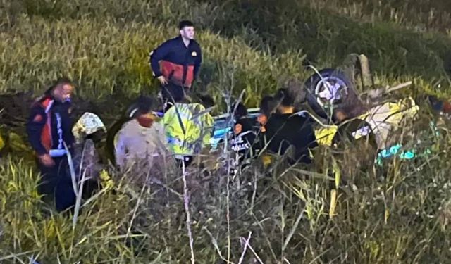 Kontrolden çıkan otomobil tarlaya uçtu: 1 ölü, 1 yaralı