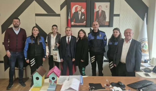 Kuş evleri Kütahya Orman Bölge Müdürlüğü’ne teslim edildi