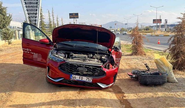 Malatya’da iki otomobil çarpıştı: 2 yaralı