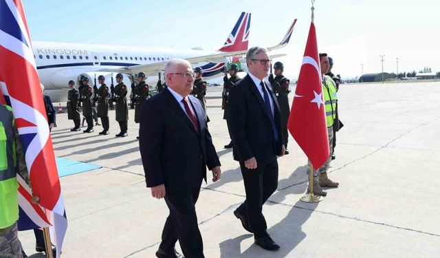 Milli Savunma Bakanı Güler ve Birleşik Krallık Başbakanı Starmer TUSAŞ’ı ziyaret etti