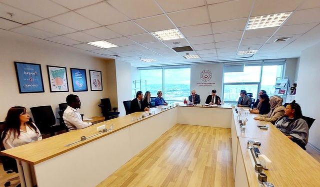 Munzur Üniversitesi ile Aile ve Sosyal Hizmetler Bakanlığı arasında protokol