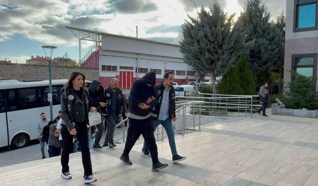 Nevşehir’de rüşvet ve usulsüzlük operasyonunda 17 kişi tutuklandı