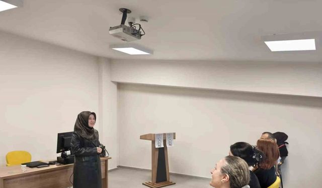 Odunpazarı’nda Sağlık ve Diyanet iş birliğiyle aileye yönelik farkındalık semineri yapıldı