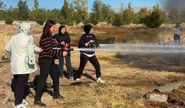 Patnos’ta afet ve yangın eğitimi ile güvenlik farkındalığı artırıldı