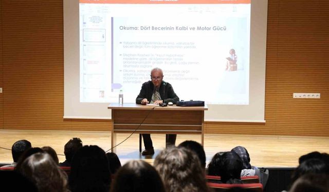 Prof. Dr. Tosun "Dil öğrenirken konuşun, film izleyin"