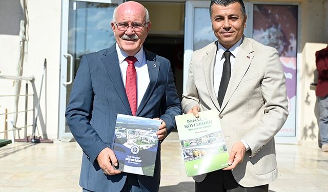 Rektör Prof. Dr. Savaş, Banaz MYO’yu ziyaret etti