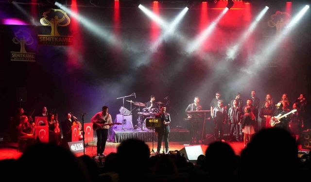 Şehitkamil’de Cumhuriyet coşkusu