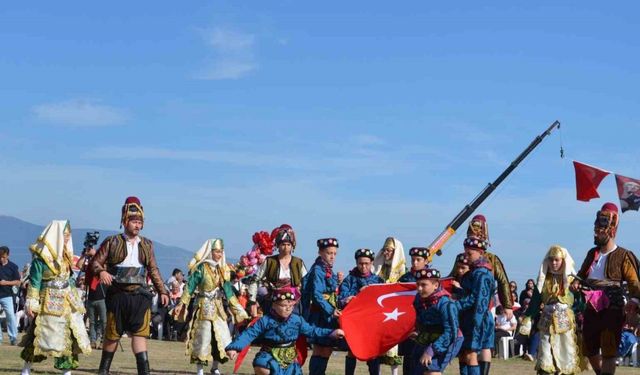 Selendililer Aşağıçobanisa’da Keşkek ve Cirit Şenliğinde buluştu