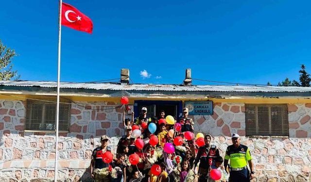 Siirt’te 11 Ekim Dünya Kız Çocukları Günü etkinliği