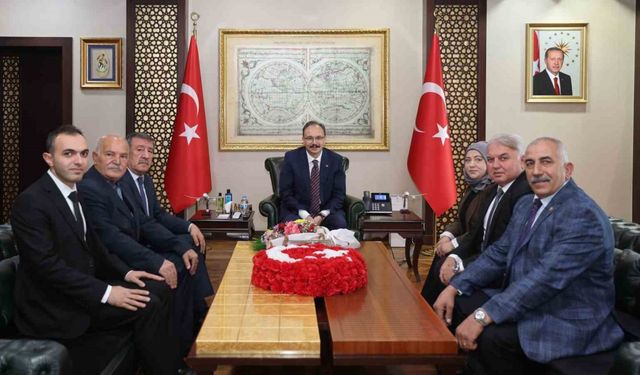 Siirt’te Muhtarlar Günü kutlandı