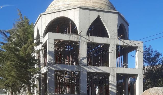 Sincik’te depremde yıkılan cami için yardım çağrısı