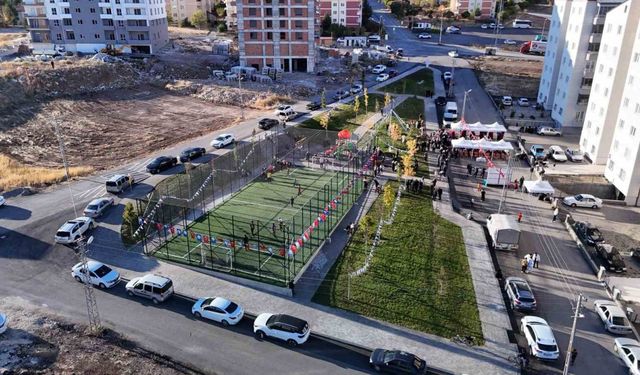‘Sivaslı Cep Herkülü’nün adı parkta yaşatılacak