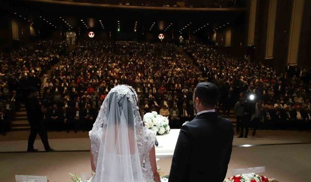 Siyaset, iş dünyası, spor ve bürokrasiyi buluşturan nikah
