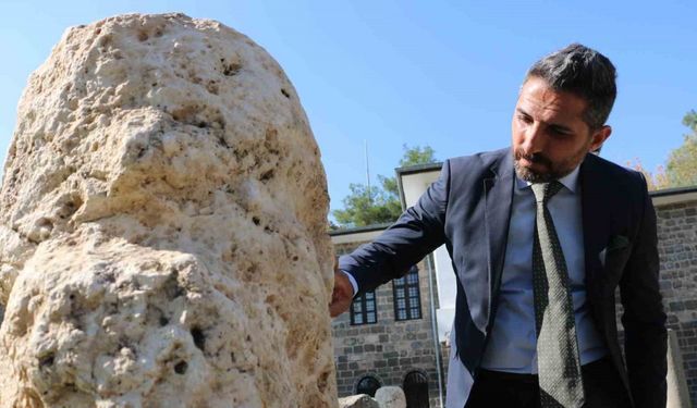 Tarihteki ilk kral Sargon’un iki heykeli Diyarbakır Müzesi’nde ziyarete açıldı