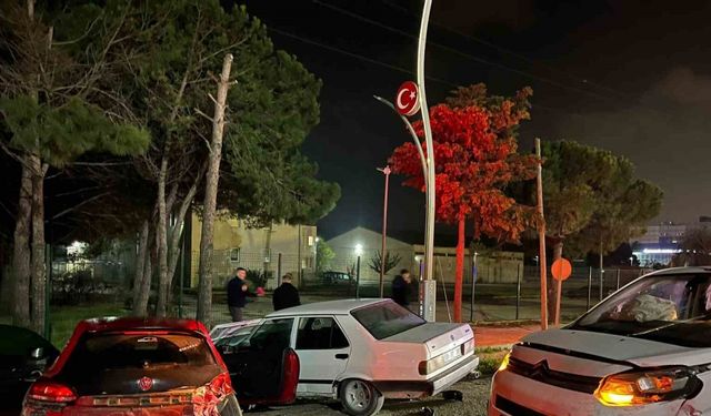 Tekirdağ’da zincirleme trafik kazası: 3 yaralı