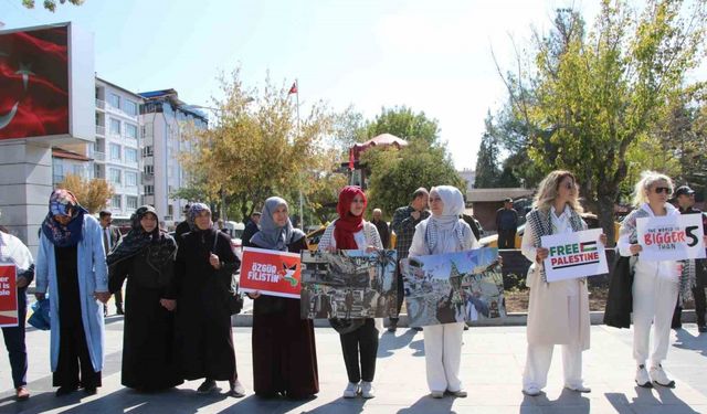 Uşaklı kadınlardan Gazze için sessiz çığlık