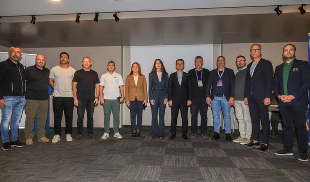 Veloturk Gran Fondo Çeşme’nin basın toplantısı yapıldı