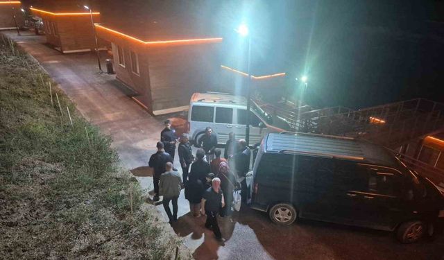 Yangın sonrası 28 kişi Karabük Belediyesi misafirhanesine yerleştirildi