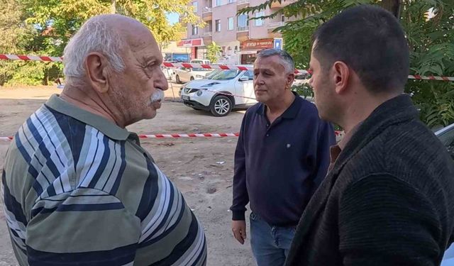 Yaşlı adamın park yerini unuttuğu aracını polis 2 dakikada buldu