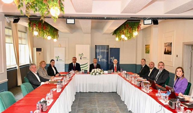 Yatırım ve projelerle ilgili üyeler bilgilendirildi