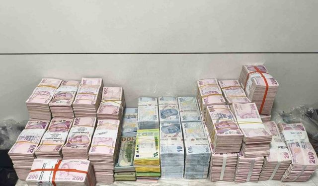 Mersin merkezli 9 ilde yasadışı bahis ve kara para operasyonu: 36 gözaltı