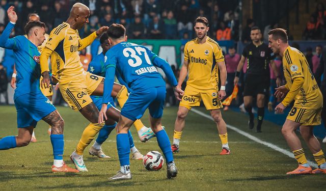 Rizespor Öne Geçti, Fenerbahçe Farka Gitti