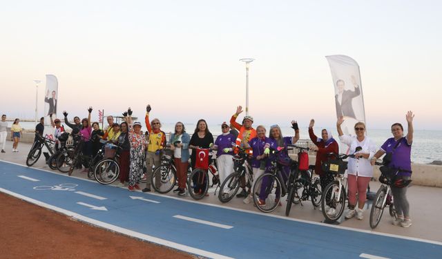 Mersin’de kadınlar bisikletle özgürleşiyor