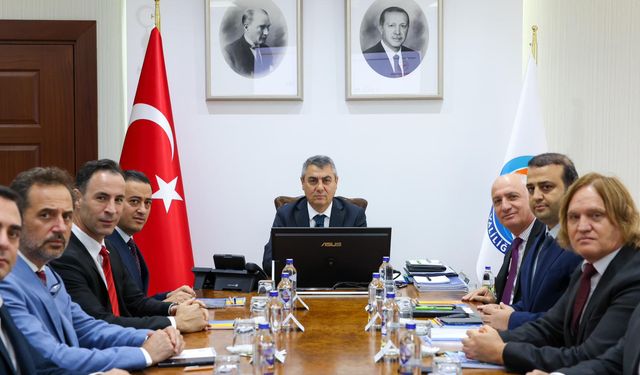 Mersin’de Sağlık Turizmi ve Turist Sağlığı Masaya Yatırıldı