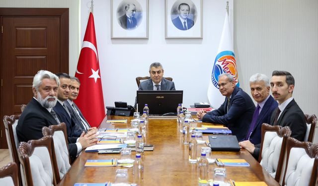 Vali Toros’tan Bağımlılıkla Mücadele Değerlendirmesi