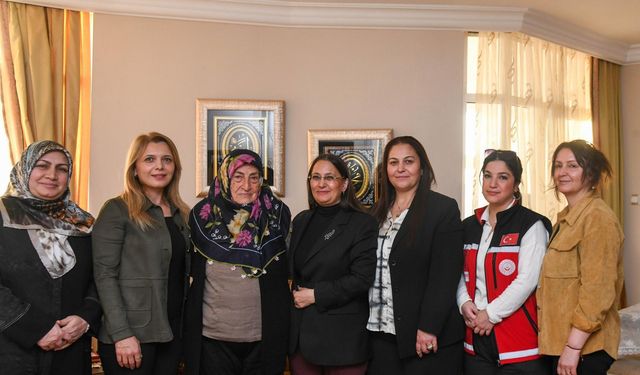 Mersin’de Şehit Eşlerine Vefa Buluşması